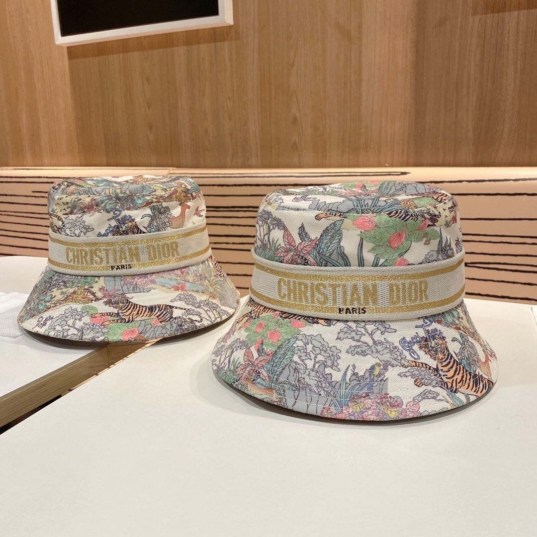 Christian Dior D-Bobby Women's Bucket Hat Print Tiger