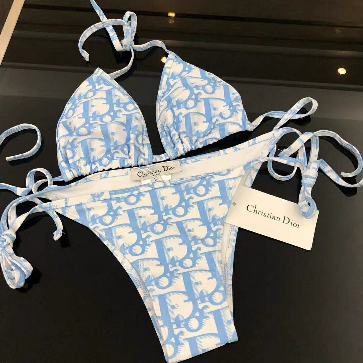 bikinis dior