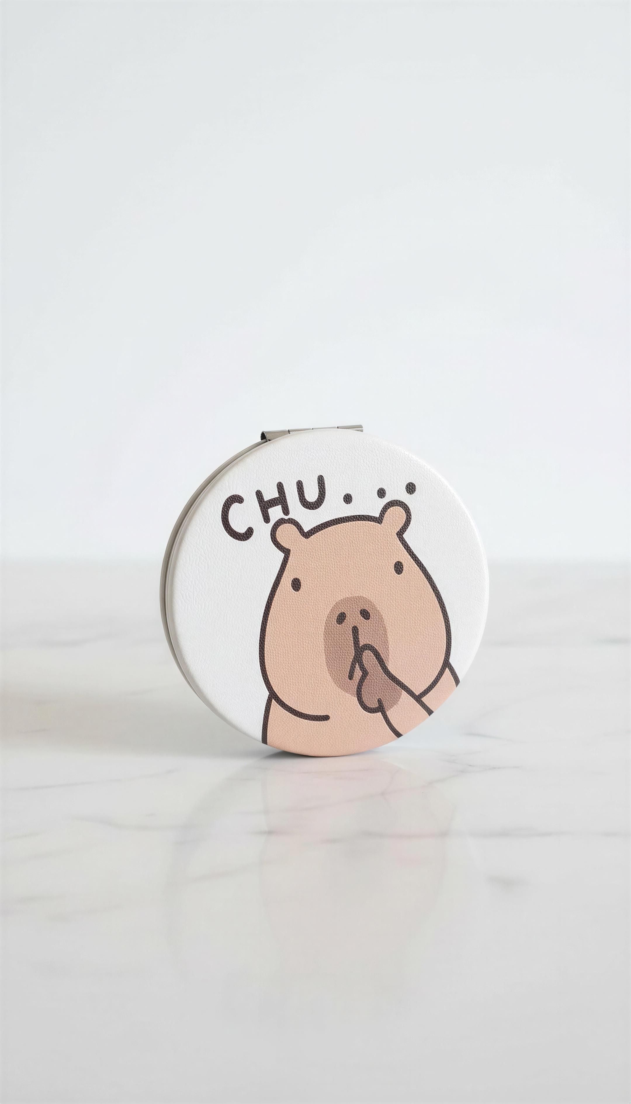 Capybara Mini Round Cosmetic Folding Mirror