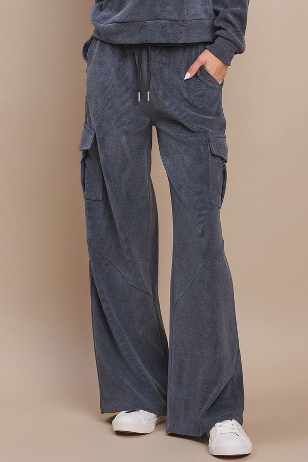 Women’s Corduroy Cargo Pants